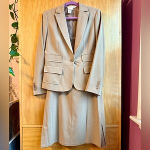 Vintage Studio M Tan Blazer & Skirt Set Size 8